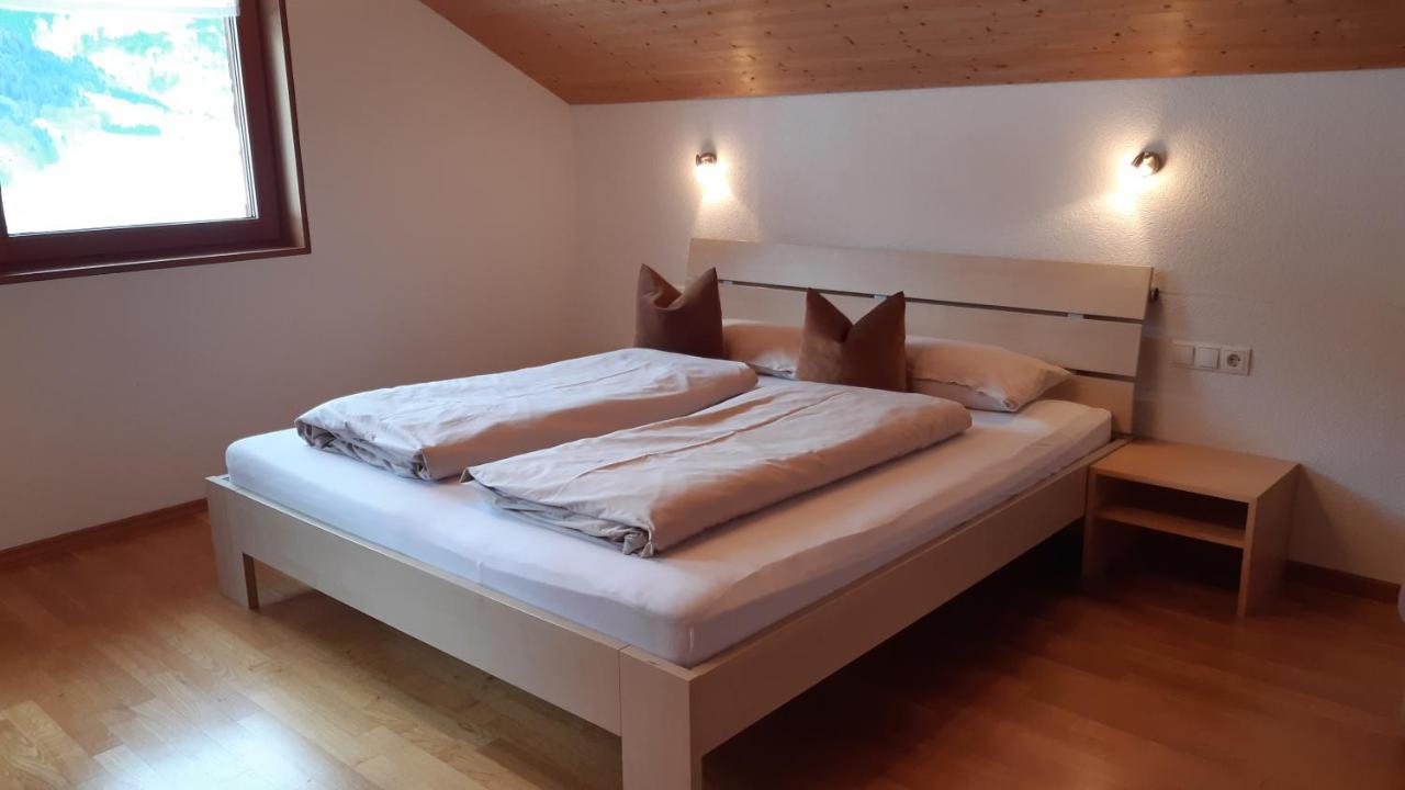 Haus Erna Schoppernau Hotel Buitenkant foto